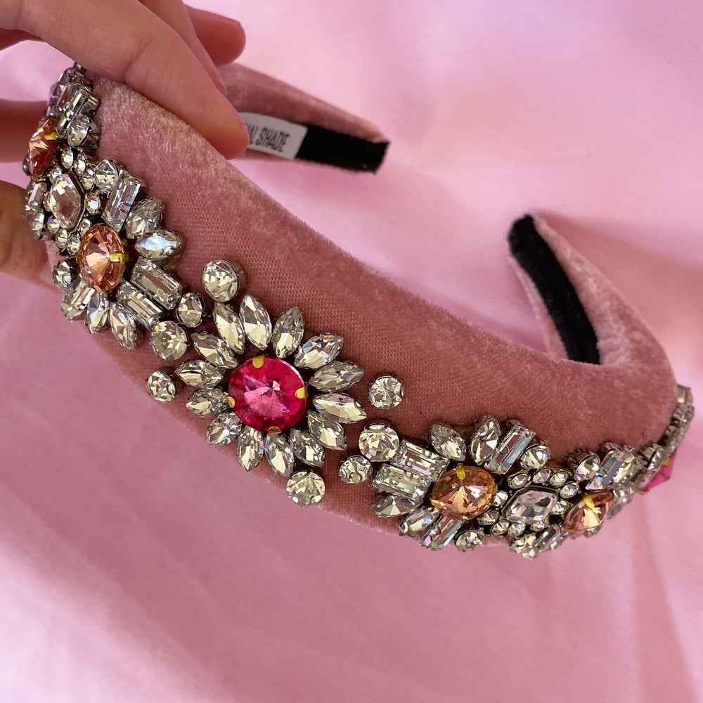 
                      
                        PINK VELVET HEADBAND
                      
                    